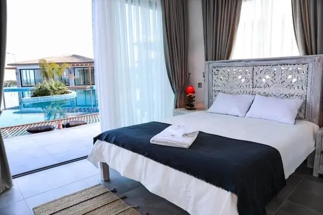 Basic Villa