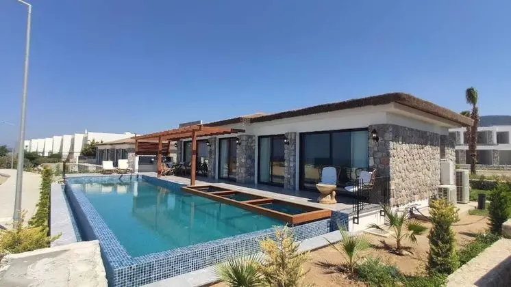 Deluxe Villa