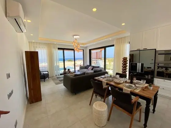 Deluxe Villa