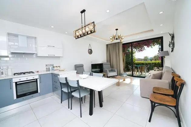 3 + 1 Daire Standard Bahçe Manzaralı, Bahçe Katı