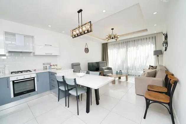 3 + 1 Daire Standard Bahçe Manzaralı, Bahçe Katı