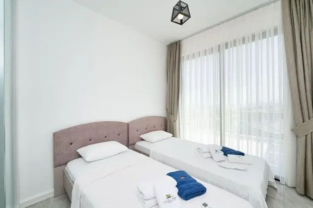 Penthouse Standard 2. Kat Havuz Manzaralı