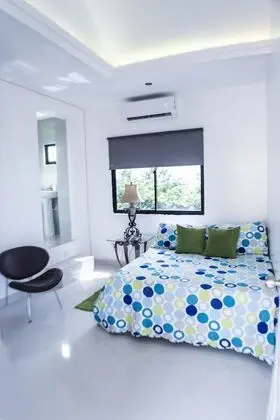 Standard Oda, Kısmi Deniz Manzarası