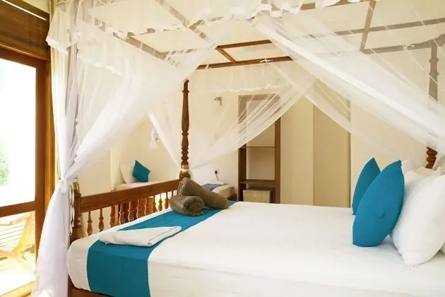 Deluxe Üç Kişilik Oda, Birden Çok Yatak, Sigara İçilmez