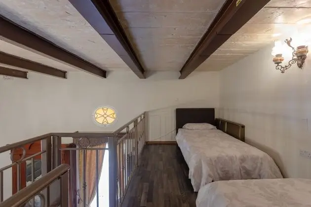 Deluxe Dört Kişilik Oda, Birden Çok Yatak, Balkon, Şehir Manzaralı