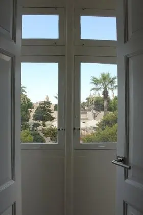 Deluxe Dört Kişilik Oda, Birden Çok Yatak, Balkon, Şehir Manzaralı
