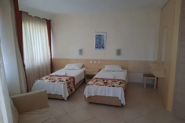 İki Yatak Odası Oda