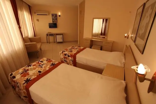 Standart Aile Odası