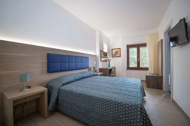 Panoramic Tek Büyük veya İki Ayrı Yataklı Oda, Göl Manzaralı