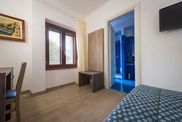 Panoramic Tek Büyük veya İki Ayrı Yataklı Oda, Göl Manzaralı