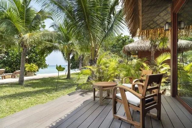 Luxury Beachfront Villa