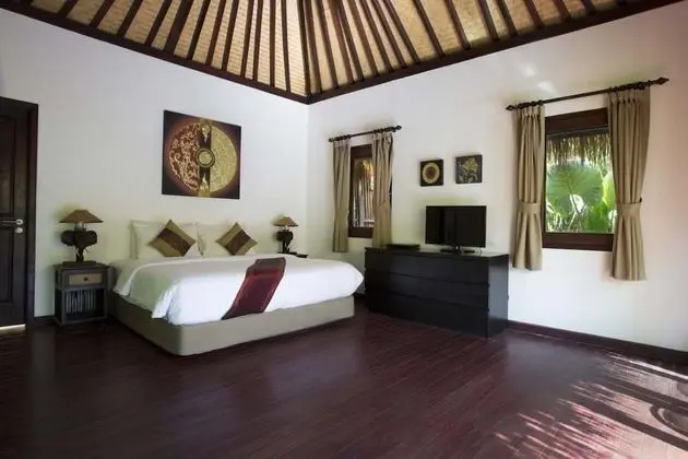 Villa (Balinese Tropical Villas)
