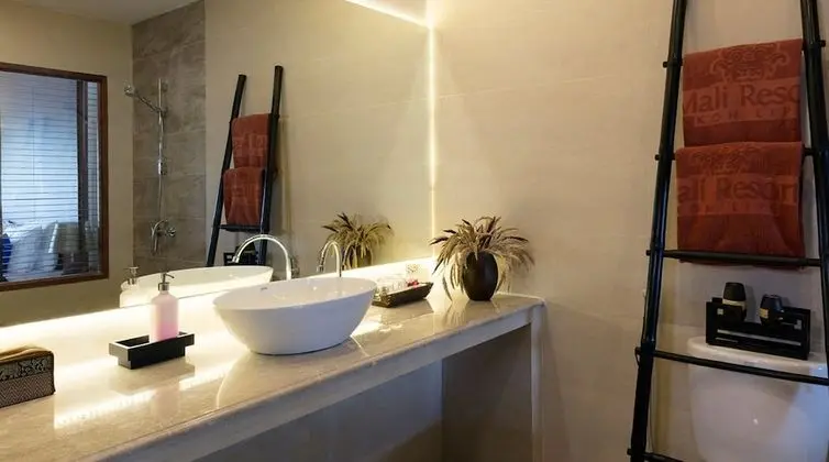 Balinese Luxury Suites
