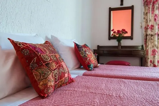 Tek Büyük veya İki Ayrı Yataklı Oda