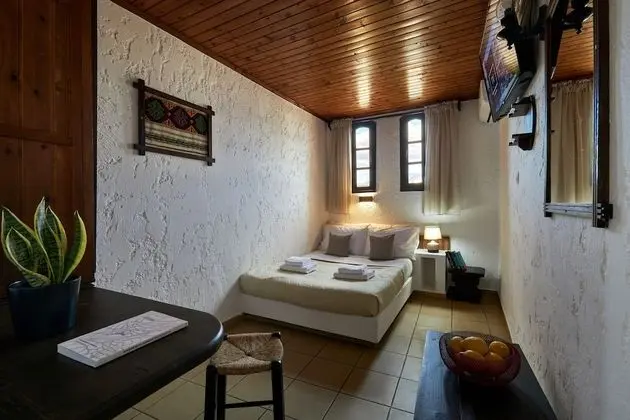 Economy Double Studio