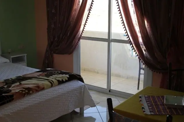 Tek Büyük Yataklı Oda, Balkon, Vadi Manzaralı