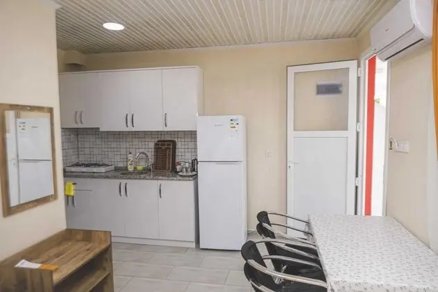 Apart Oda, Kara Manzaralı, Balkonlu