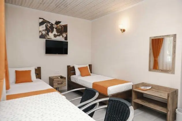 Apart Oda, Kara Manzaralı, Balkonlu