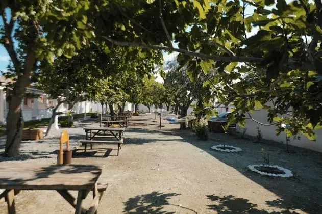 Apart Oda, Kara Manzaralı, Balkonlu