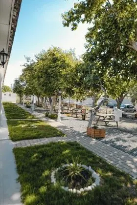 Apart Oda, Kara Manzaralı, Balkonlu