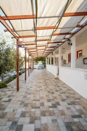 Apart Oda, Kara Manzaralı, Balkonlu