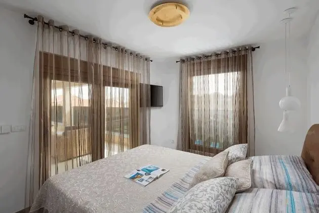 Villa, Kişiye Özel Havuzlu