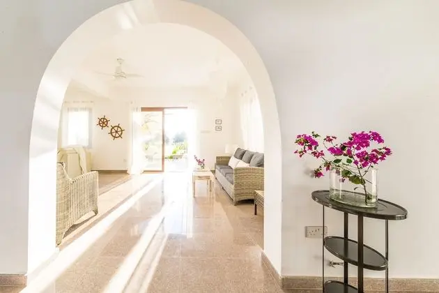 Villa, 6 Yatak Odası, Kişiye Özel Havuzlu