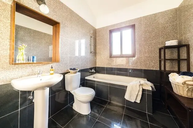Villa, 6 Yatak Odası, Kişiye Özel Havuzlu