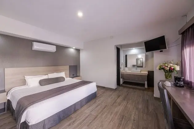 Estandar con cama king