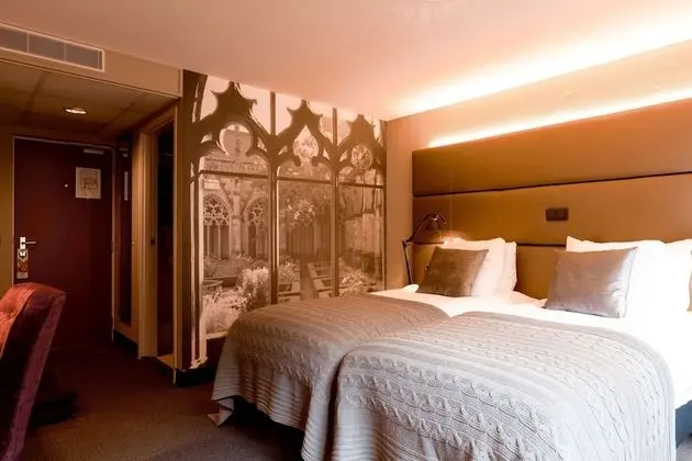 Small Room