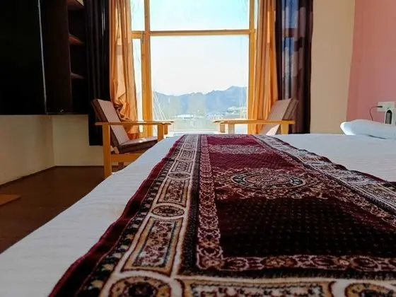 Luxury Tek Büyük veya İki Ayrı Yataklı Oda