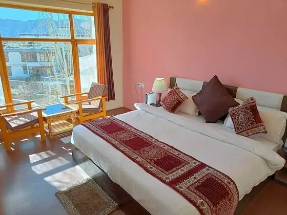 Luxury Tek Büyük veya İki Ayrı Yataklı Oda