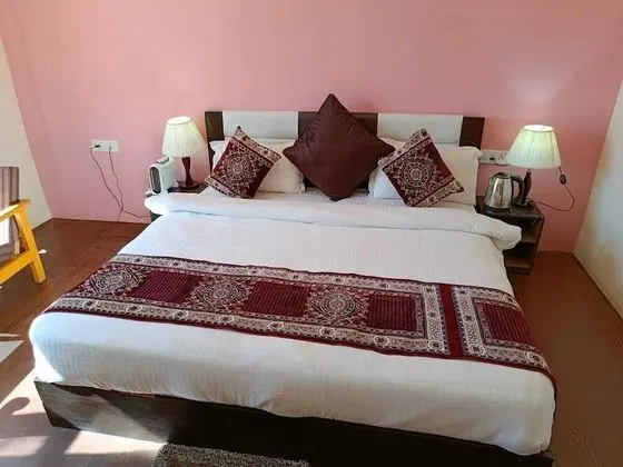 Luxury Tek Büyük veya İki Ayrı Yataklı Oda