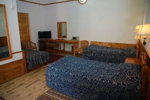 Tek Büyük Yataklı Oda, 1 En Büyük (King) Boy Yatak, Sigara İçilmez