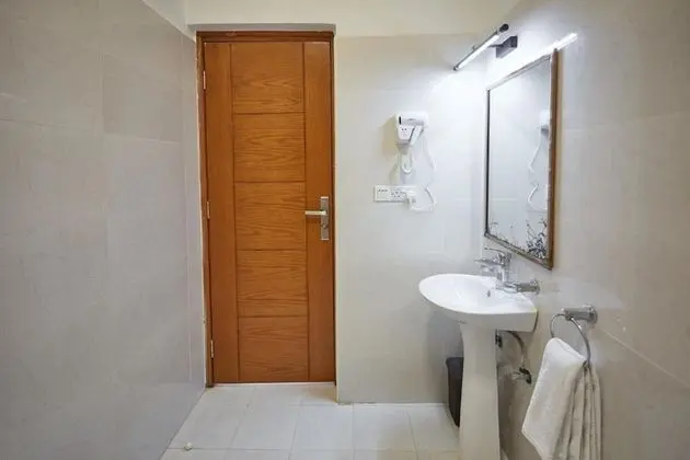 Deluxe Tek Büyük Yataklı Oda, 1 En Büyük (King) Boy Yatak, Deniz Manzaralı