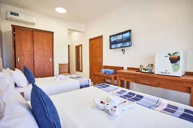 Deluxe Üç Kişilik Oda, Deniz Manzaralı