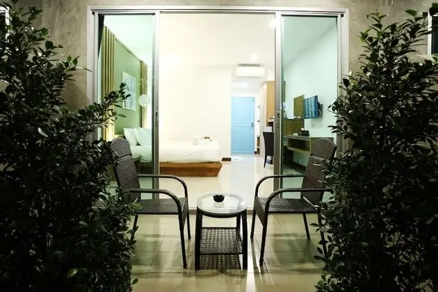 Garden View Room