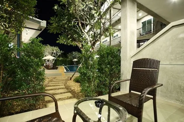 Garden View Room