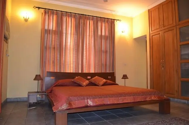 Deluxe Tek Büyük Yataklı Oda, 1 En Büyük (King) Boy Yatak, Sigara İçilmez, Bahçe Manzaralı