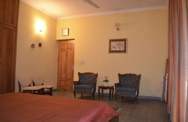 Deluxe Tek Büyük Yataklı Oda, 1 En Büyük (King) Boy Yatak, Sigara İçilmez, Bahçe Manzaralı
