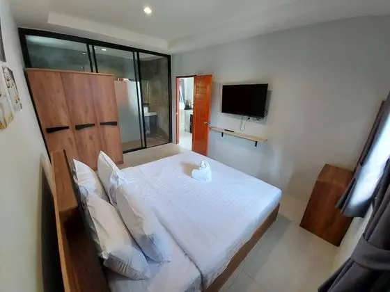 1 Bedroom House