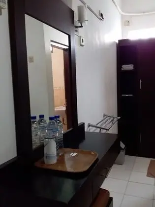 Superior Oda, Sigara İçilmez, Kule