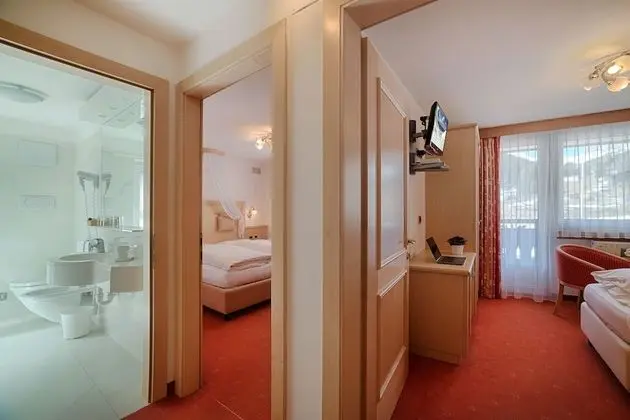 Family Oda, Sigara İçilmez