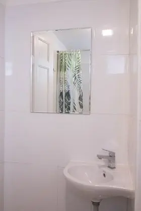 1-Bedroom