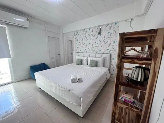 2-Bedroom
