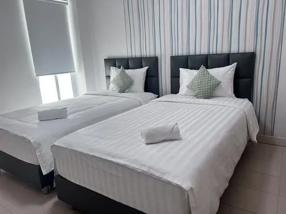 Twin Bedroom