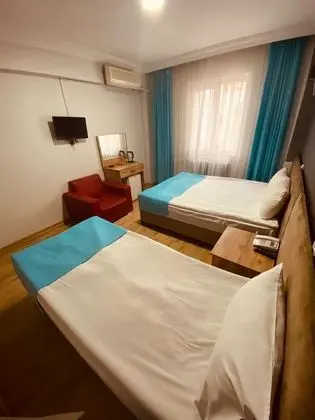 Standard Triple Oda