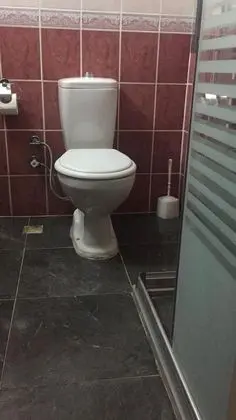 Üç Kişilik Oda