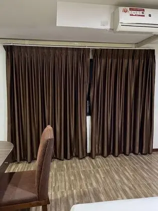 One Bedroom Suite, Pool View