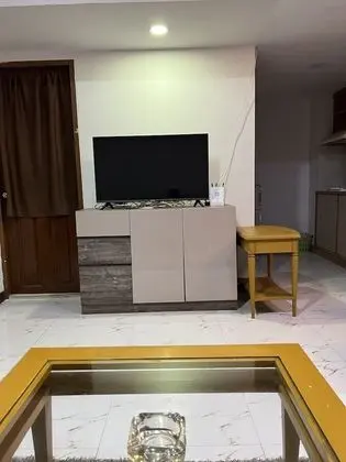 One Bedroom Suite, Pool View